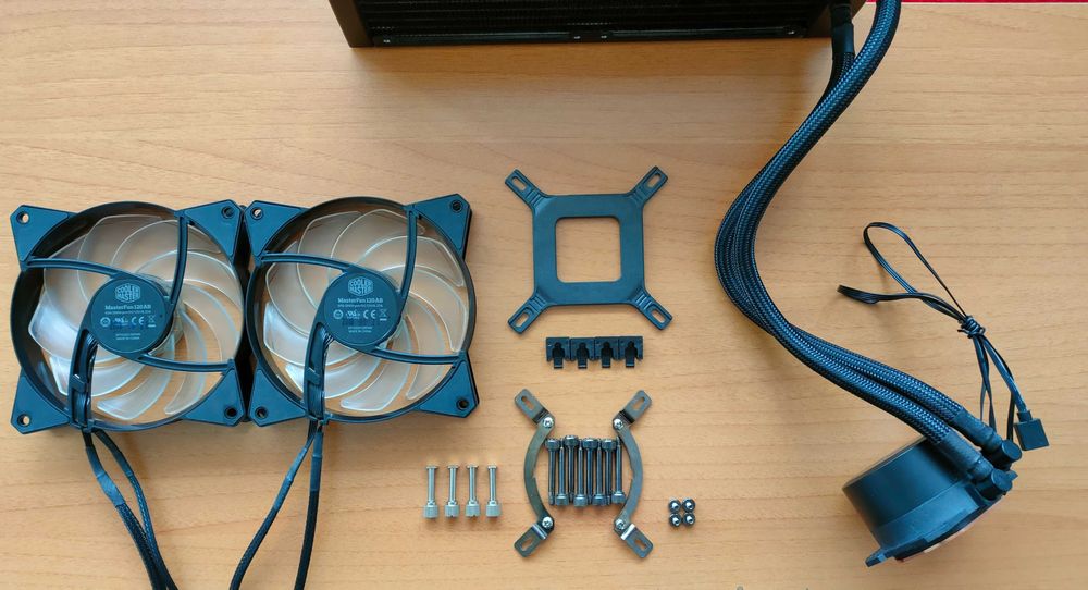 Водно охлаждане MasterLiquid ML240L RGB