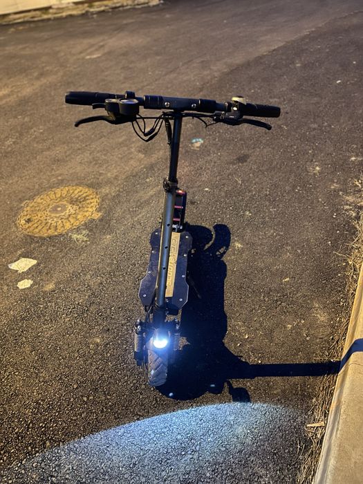 Trotineta 2400 W Scooter S13 , 2 motoare 2x1200w,52v