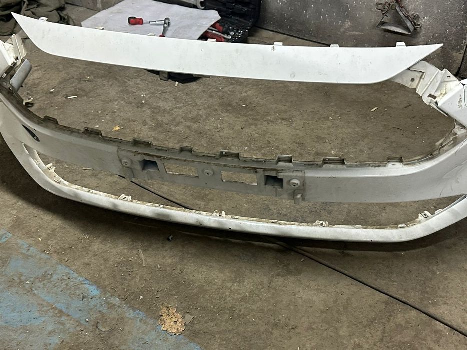 Бампер и фара на jac j7