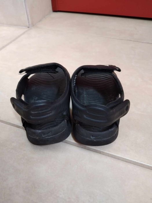 Сандалети Nike номер 22