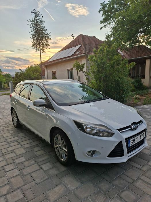 De vinzare Ford Focus III.