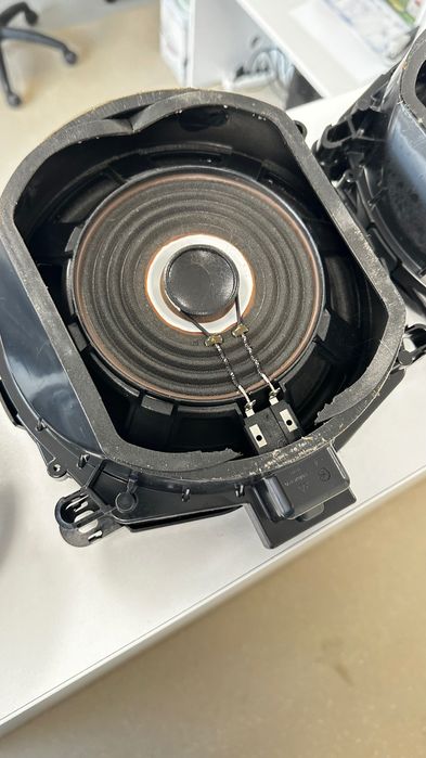 Vând boxe audio sistem hi-fi BMW x3 f25