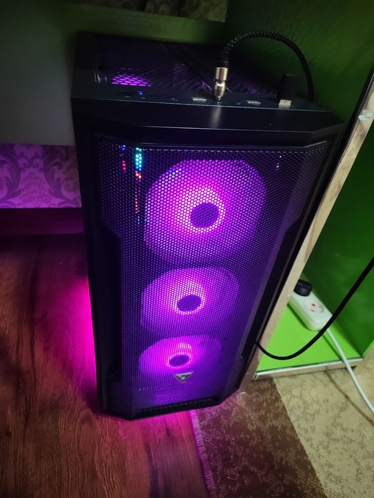 Игровой Компьютер DDR 4 RX 580 Core i5 6500 Ozu 16 GB Gamer keys