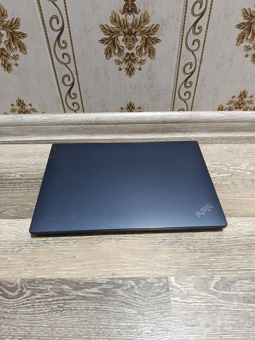 Lenovo ThinkPad c14 i5-1245U(12-avlod) 8/256gb xotira