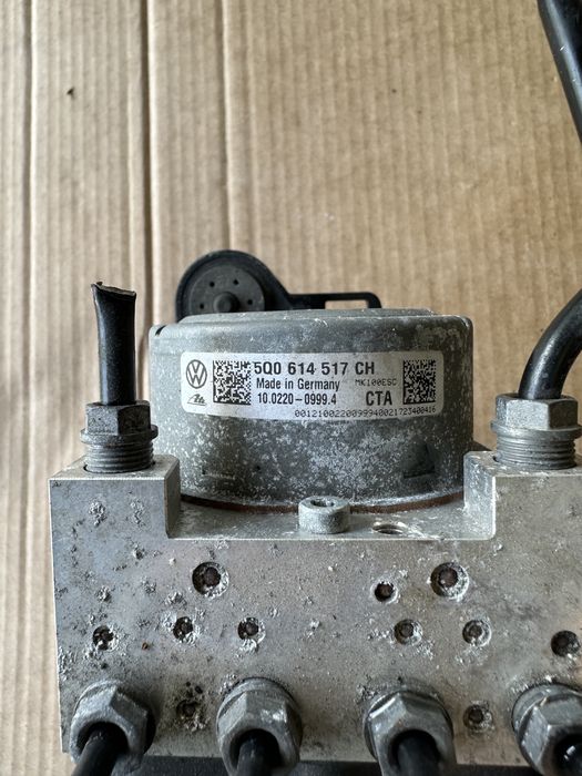 Pompa ABS vw passat b8 5Q0 614 517 CH
