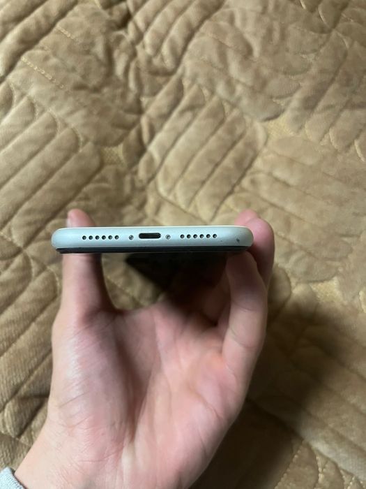 Айфон xr 128 gb 80% Akb