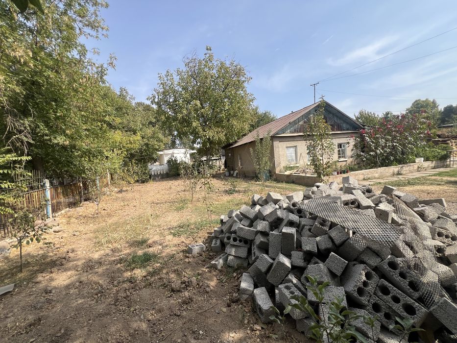 G'azalkent Hokimyat yonida yer sotiladi lakatsiya yaxshi hamma sharoit