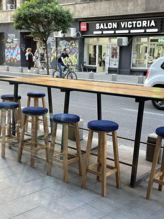 Set masa exterior cadru metalic blat stejar stratificat scaune bar