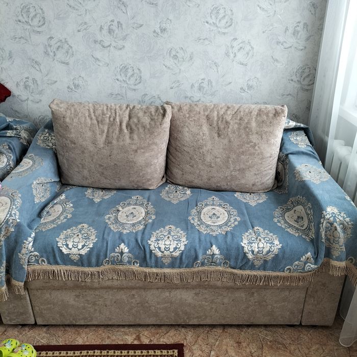 мини диван на 2 место