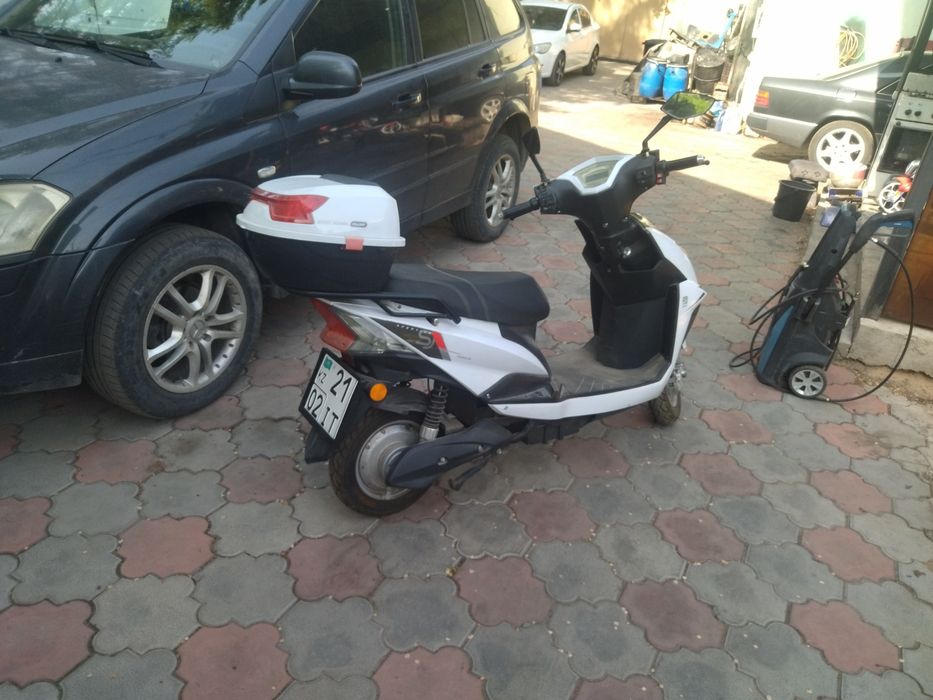 Электромопед электроскутер