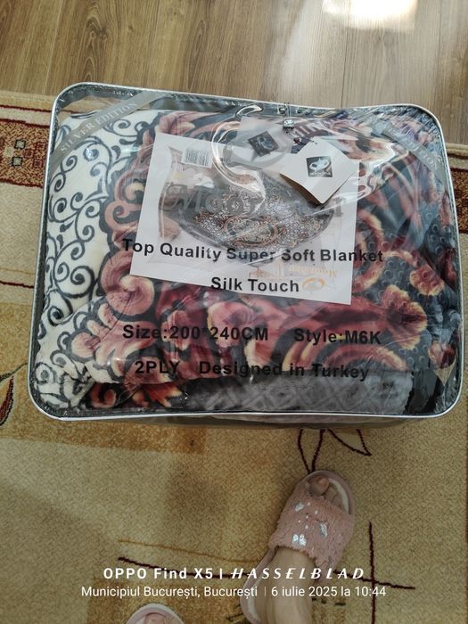 Vând patura flausata dubla f.groasa