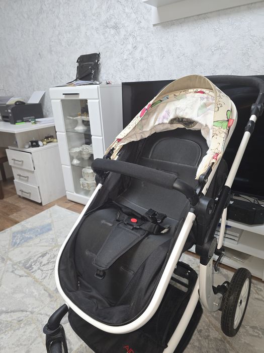 Продам коляску зима лето