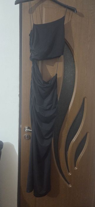 Rochita neagra Zara
