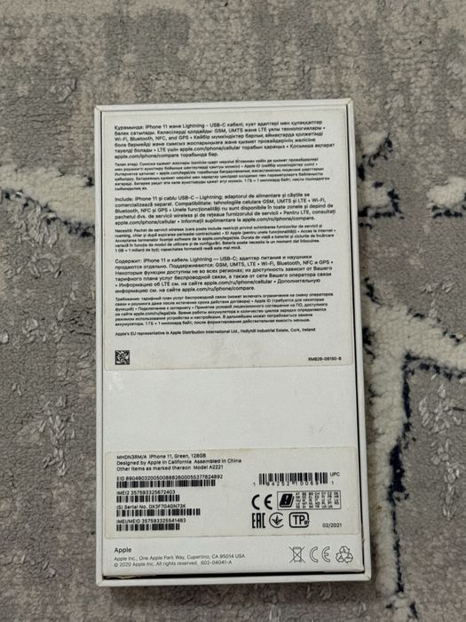 iPhone 11 в хорошем состоянии