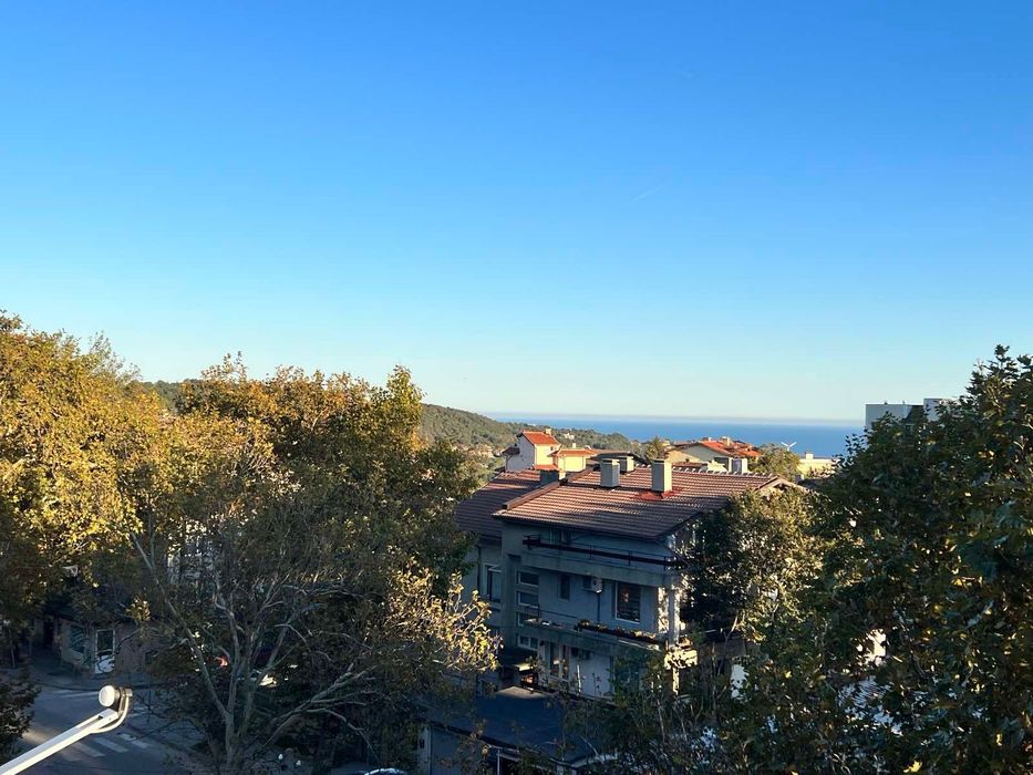 Дава се под наем Тристаен апартамент в Варна, Виница - 116 кв.м за 765 € - Снимка #14