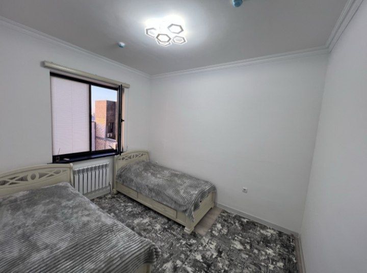 Chilonzor 9 kvartl 1 etaj 1 xonali kvartira ijaraga beriladi