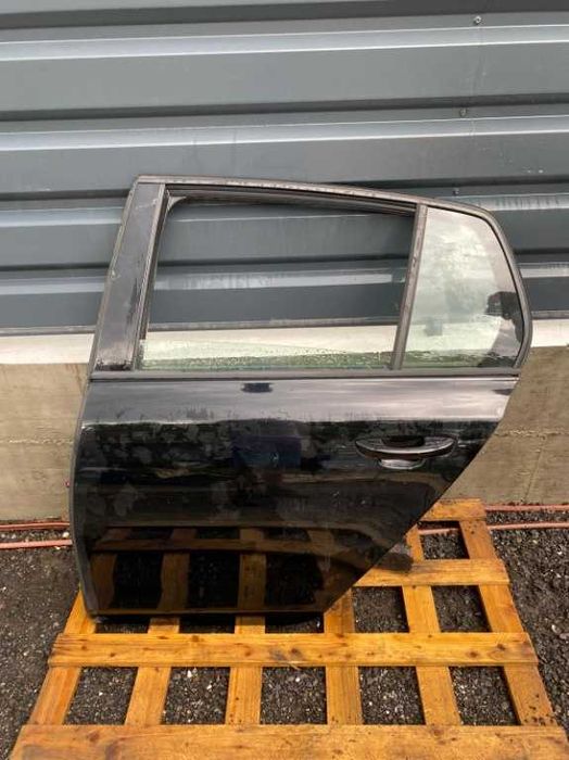 Usa dreapta stanga spate volkswagen golf 6 hatchback  negru