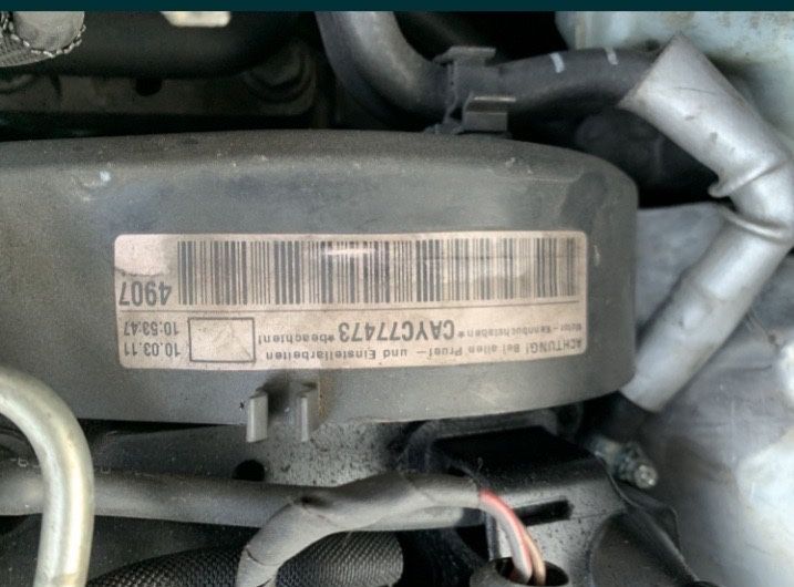 Продаваме на части фолксваген голф6 1.6тди 105кс. Vw golf6 1.6tdi.