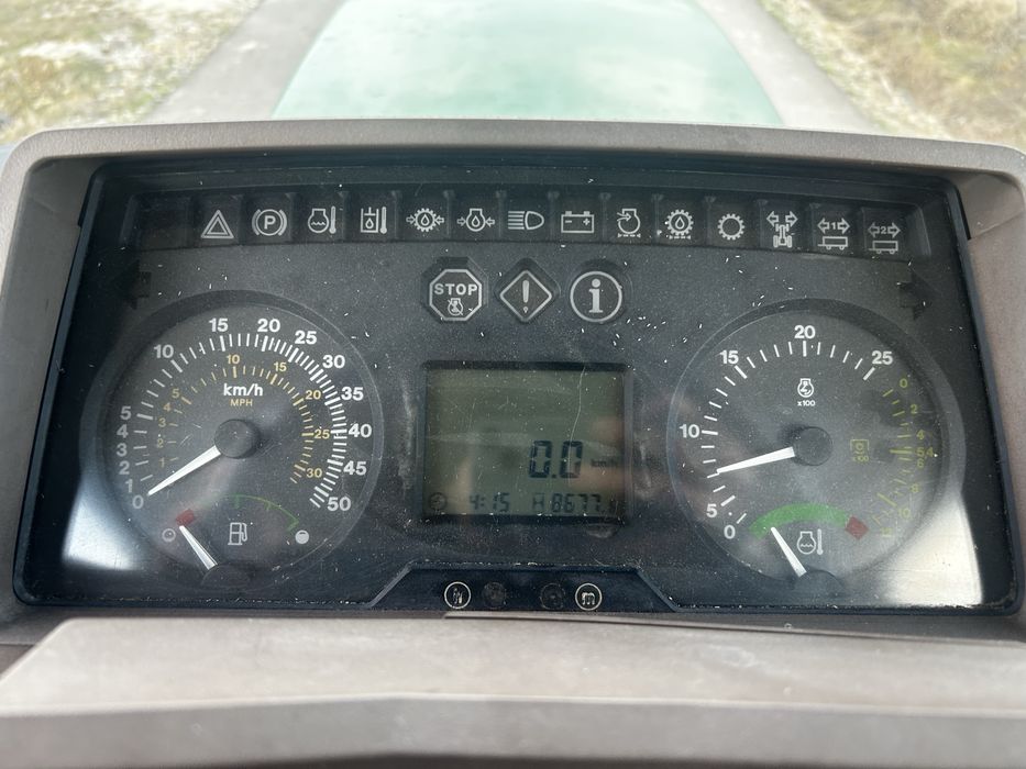 Tractor John Deere 6810