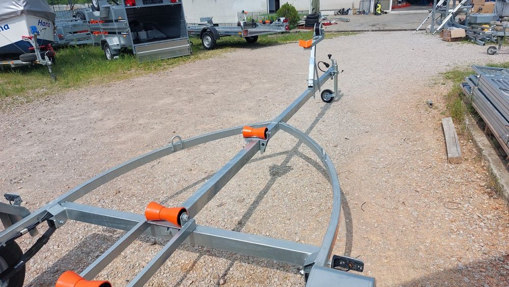 Ремарке / колесар за лодка/ Respo 750V571L209 за лодки до 550см