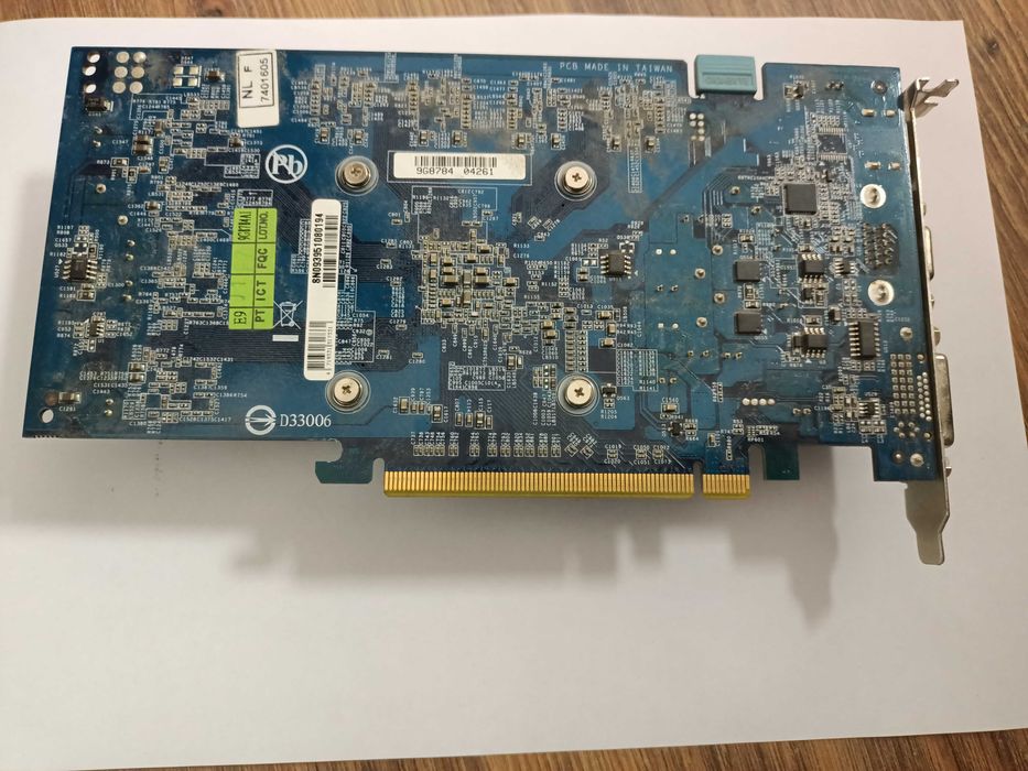Продам видеокарту "Gigabyte GeForce 9600GT"