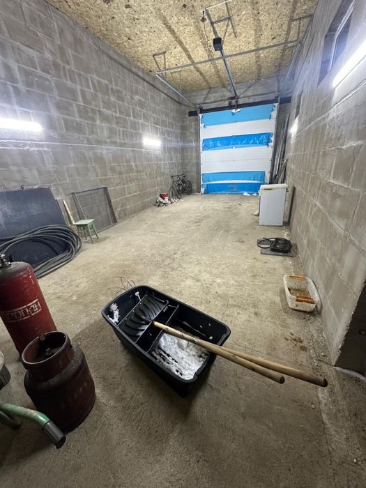 Сдам гараж в аренду