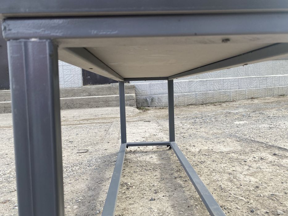 Стол подставка