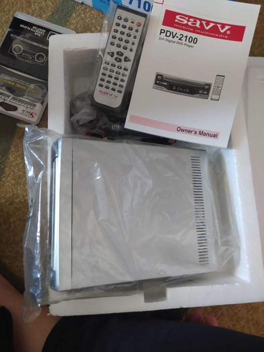 Mashina uchun magitafon va monitor birgalikda
