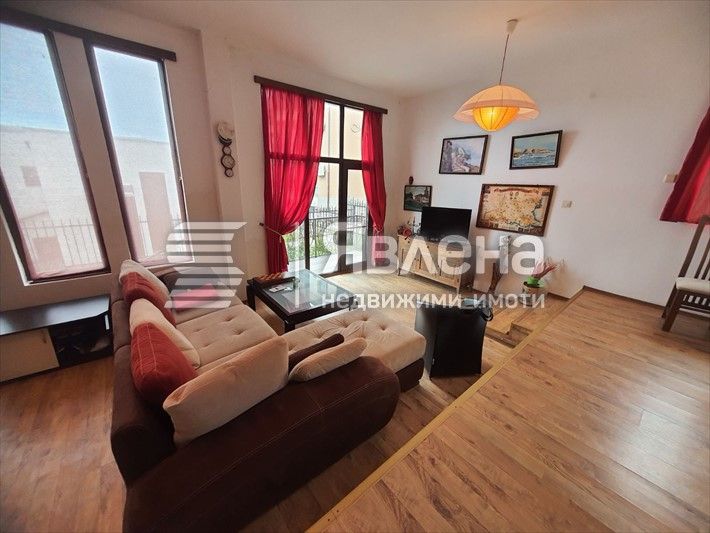Продава се Тристаен апартамент в Царево - 108 кв.м за 1019 €/кв.м - Снимка #9