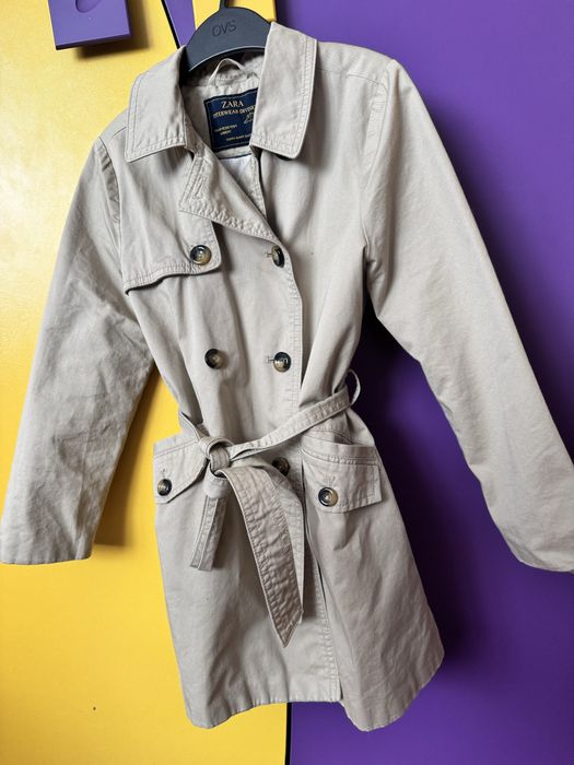 Trench Zara 128 cm