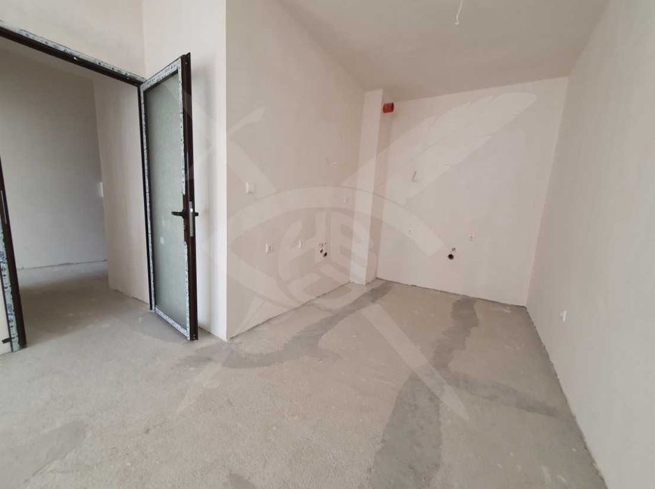 Продава се Двустаен апартамент в Бургас, Меден рудник - зона А - 73 кв.м за 1000 €/кв.м - Снимка #3