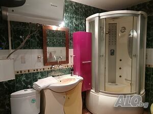 Продава се Тристаен апартамент в Бургас, Лазур - 94 кв.м за 2442 €/кв.м - Снимка #7