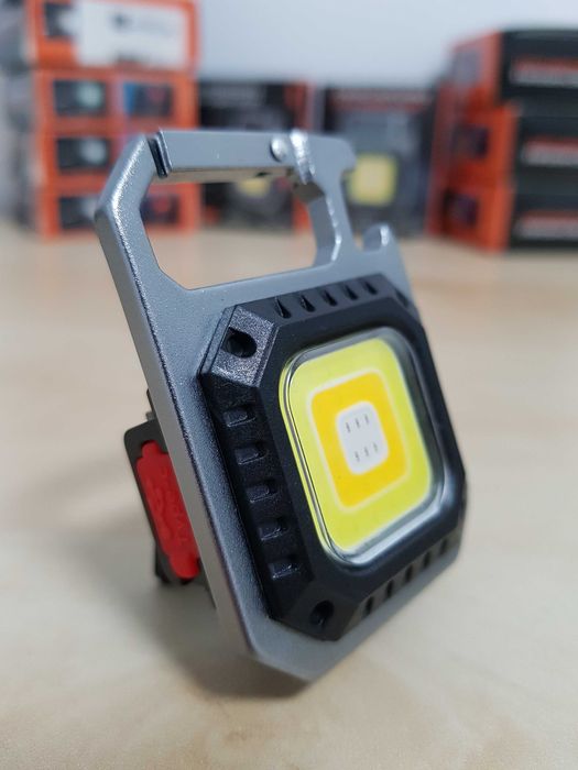 LED фенерче от алуминиева сплав (6 режима на работа)