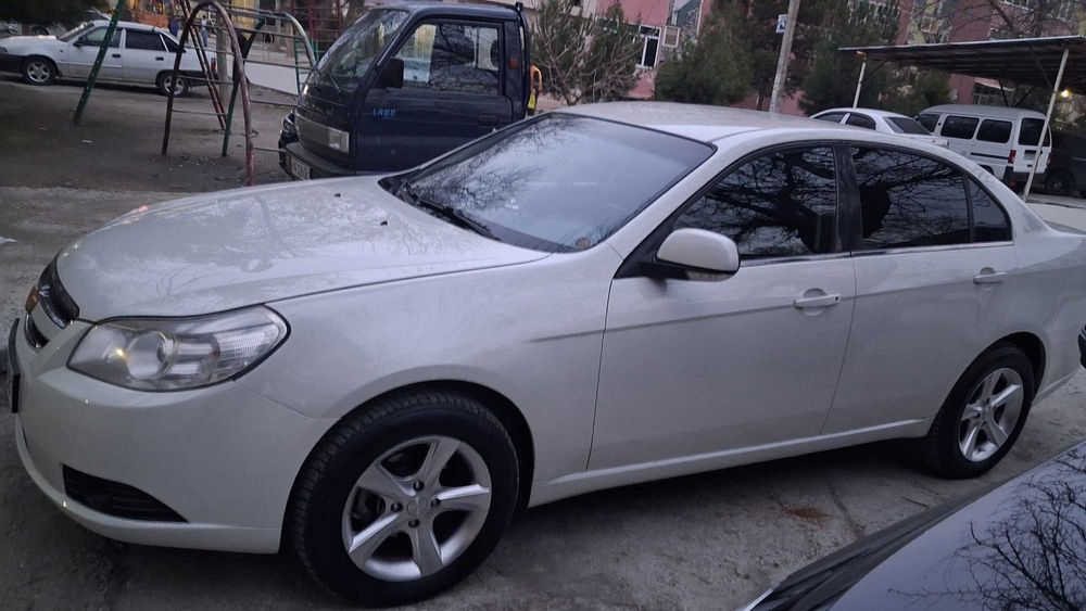 Срочно мошина сотяпман Эпика холати ало ранги жемчуг 2011 йил