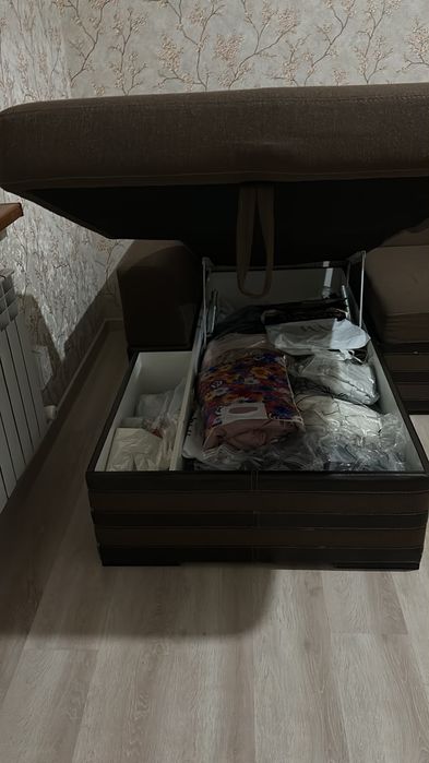 Продаю раскладной диван