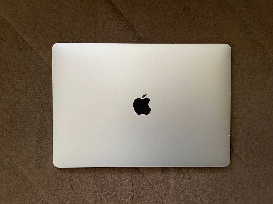 13" M1 Macbook Air A2337 Silver