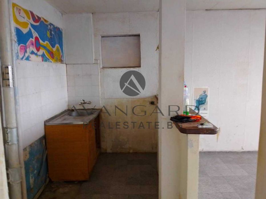 Продава се Тристаен апартамент в Пловдив, Кършияка - 74 кв.м за 1487 €/кв.м - Снимка #4