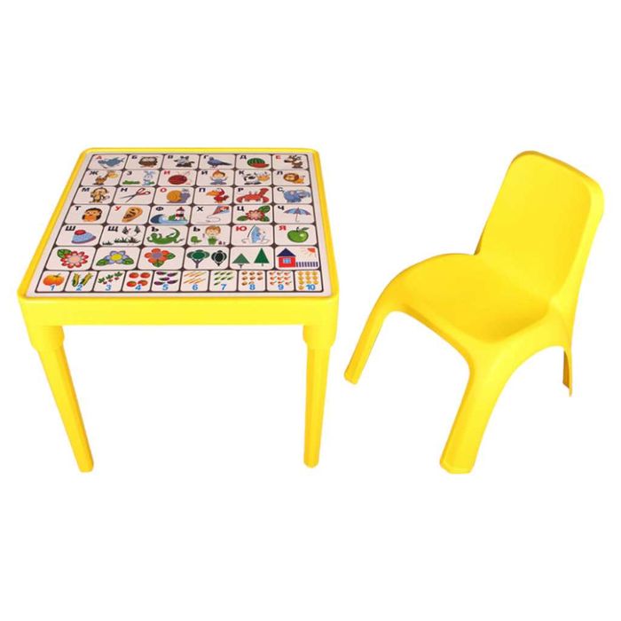 Детска маса с българската азбука и столче