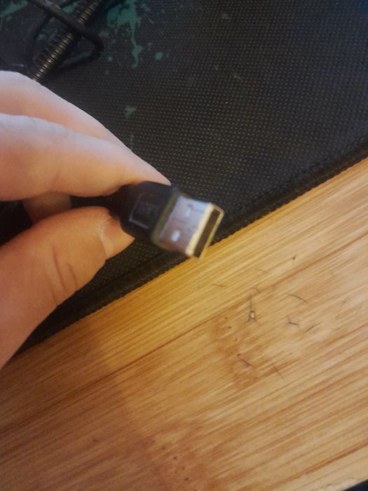 Веб камера со встроенным микрофоном