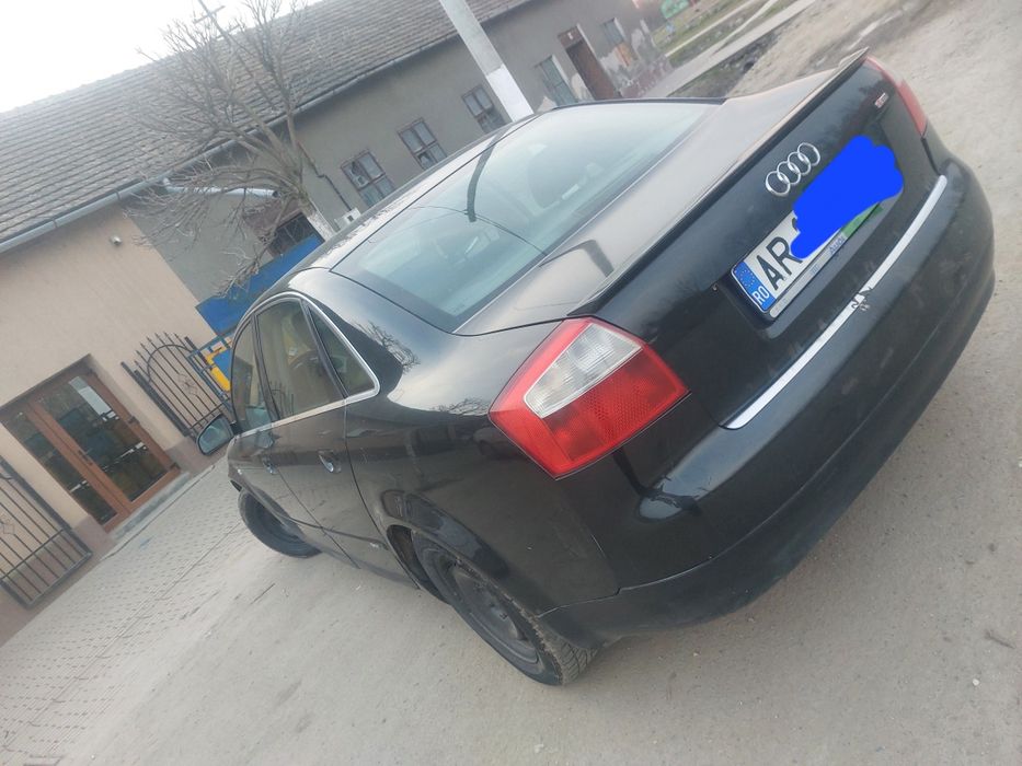 Vând audi a4 b6 19 131 cp acte la zi fiscal pe loc preț 900euro neg