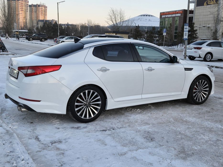 Дёшево ! KIA K5 отличный аппарат