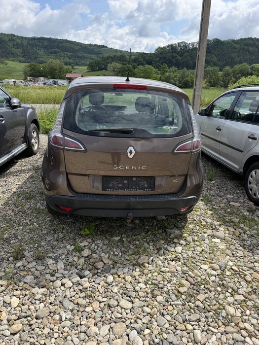RENAULT Scenic 2012 — imagine 4