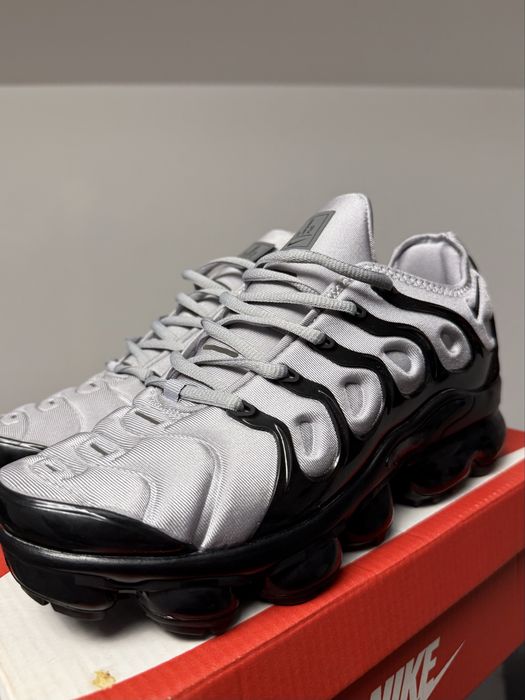 Nike Vapor Max Plus Grey Black