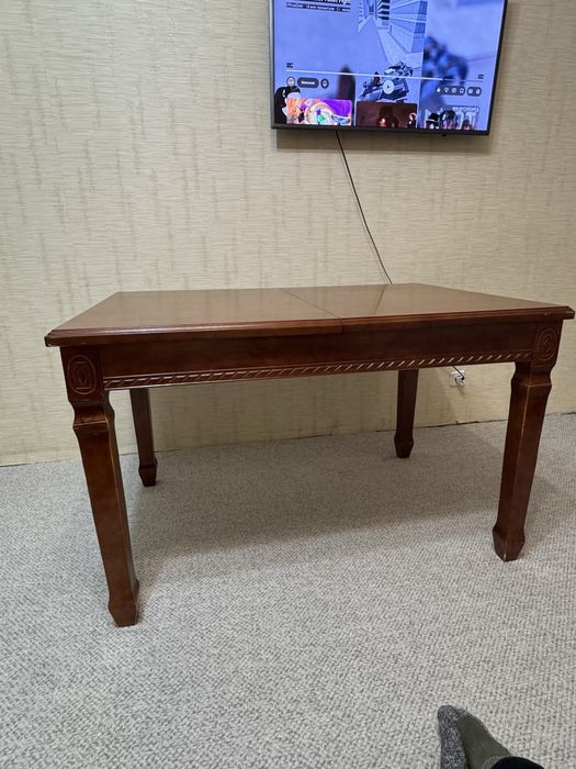 Продам стол в связи с переездом