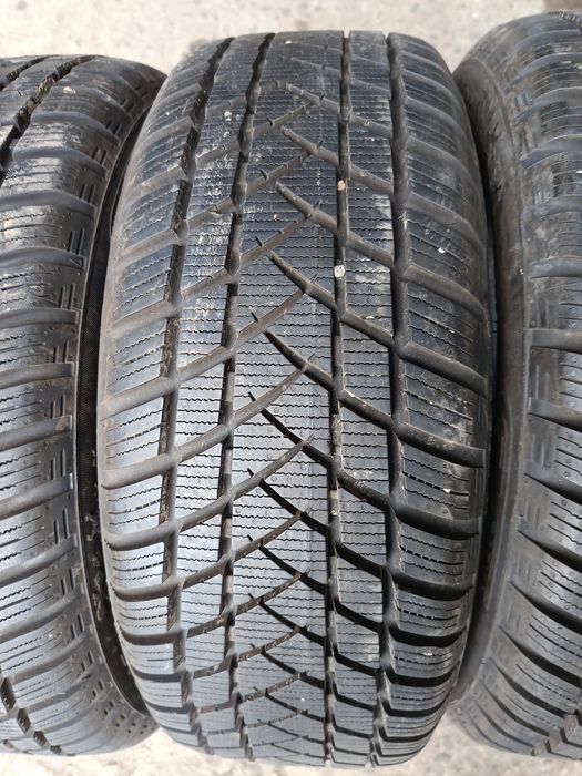 Зимни гуми -2023г.-15цола-185/55-1бр.-38€-"GT RADIAL"-като нови