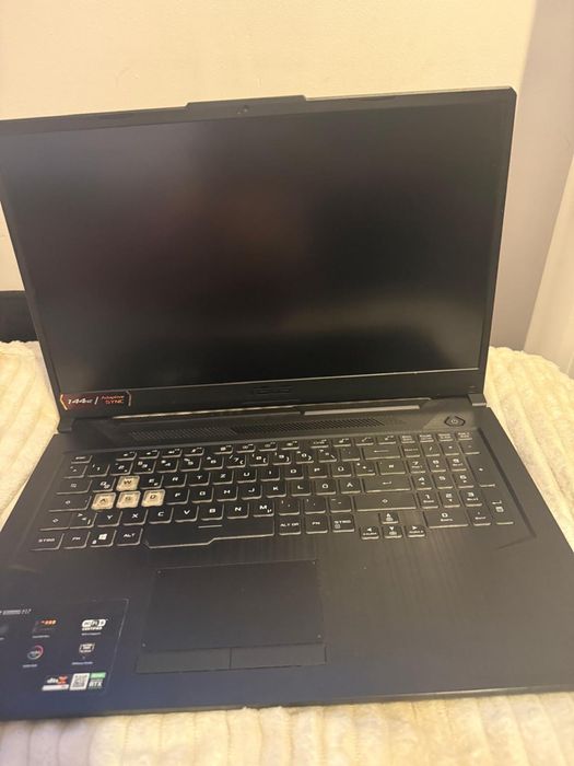 Laptop ASUS TUF F17