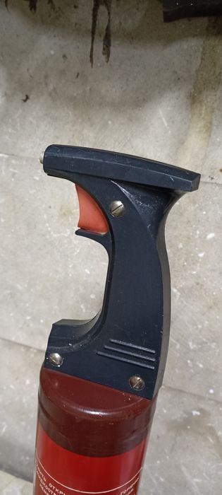 Самолетный огнетушитель ссср рабочий