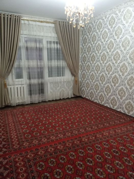 Квартира срочно сотилади