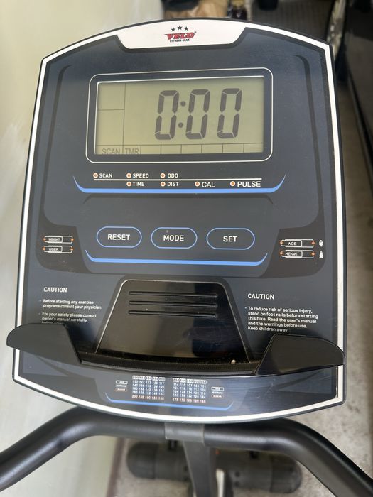 Велотренажер сотилади