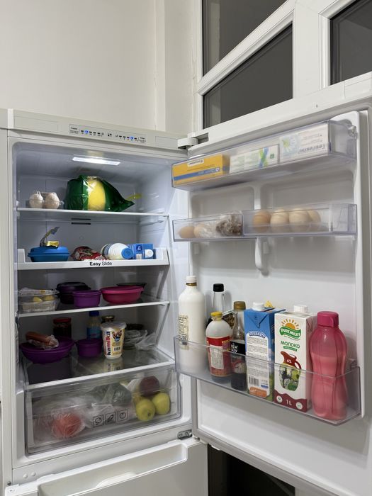 Холодильник samsung